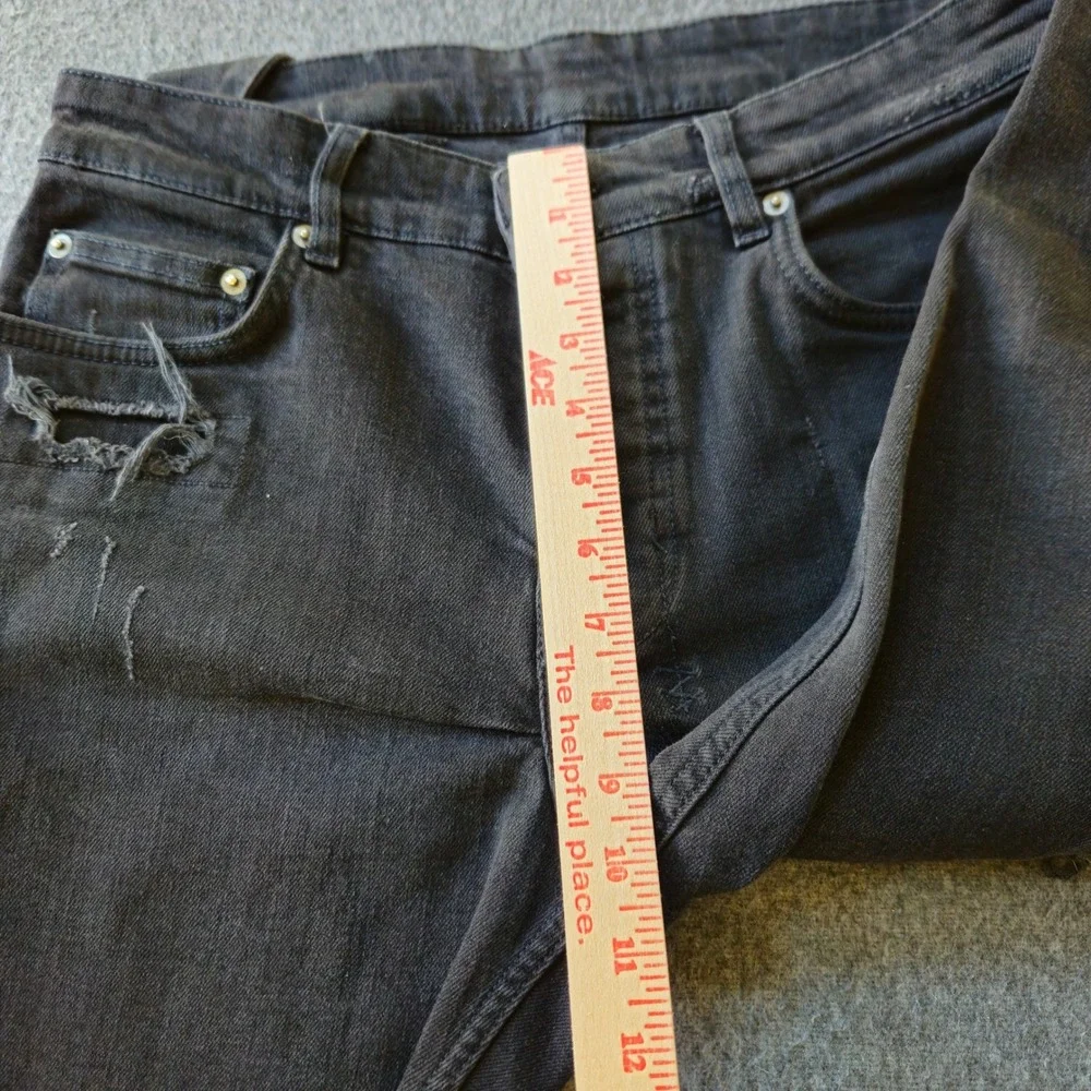 Ksubi Chitch Jeans 32 x 31 Black Distressed Slim Denim EUC Grunge Retail $195